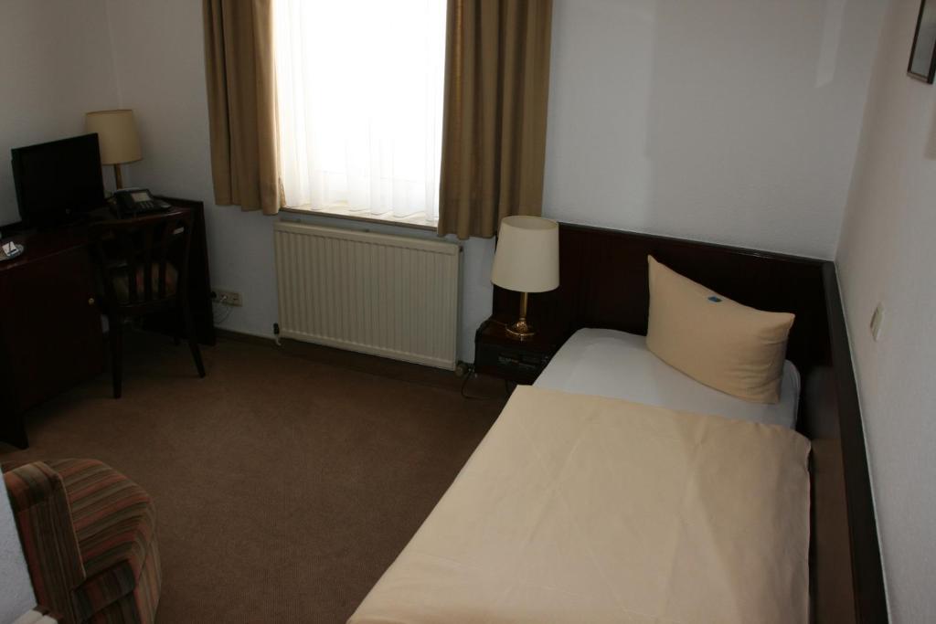 Hotel Diening エッセン 部屋 写真