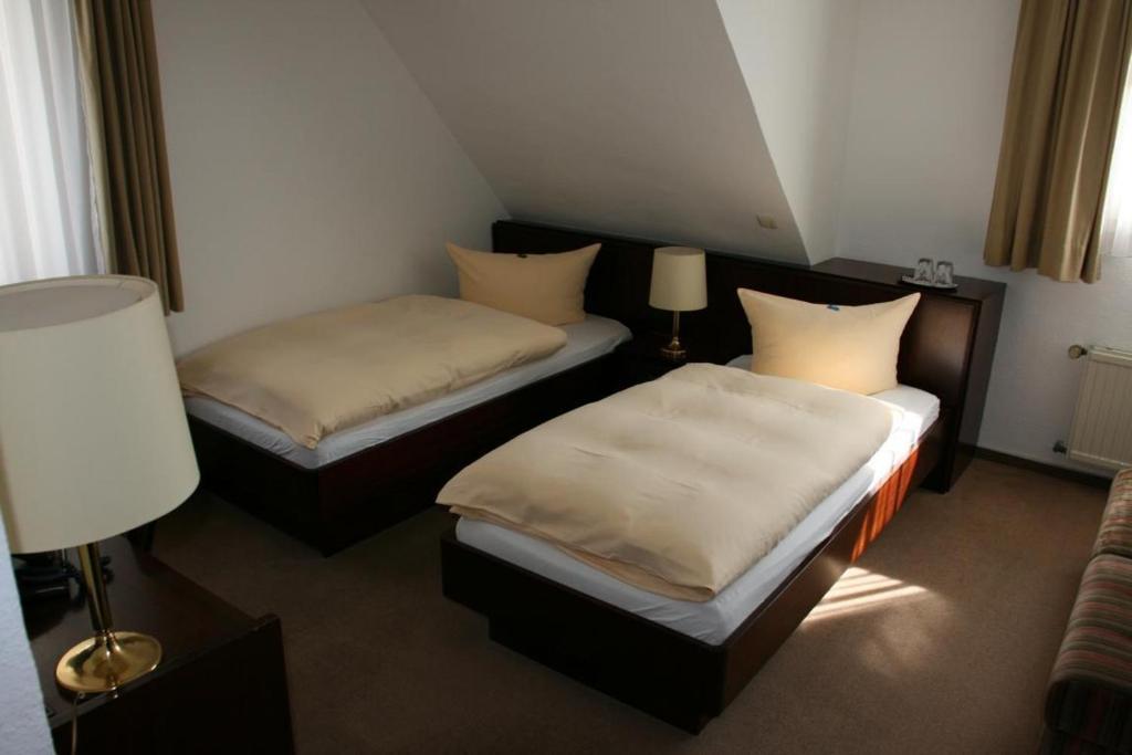 Hotel Diening エッセン 部屋 写真