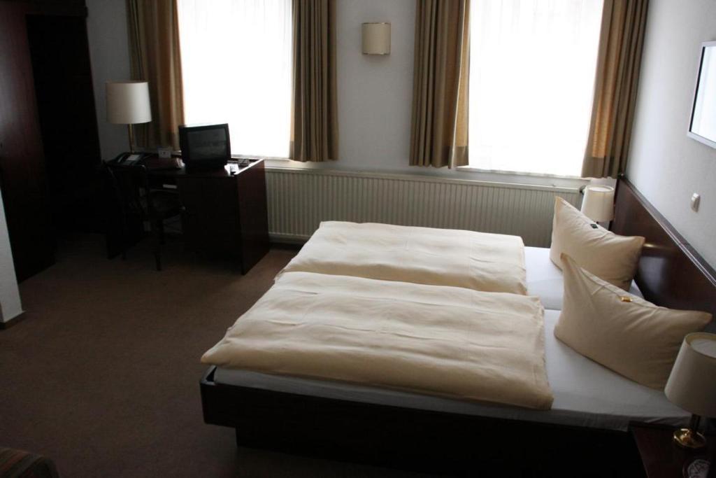 Hotel Diening エッセン 部屋 写真